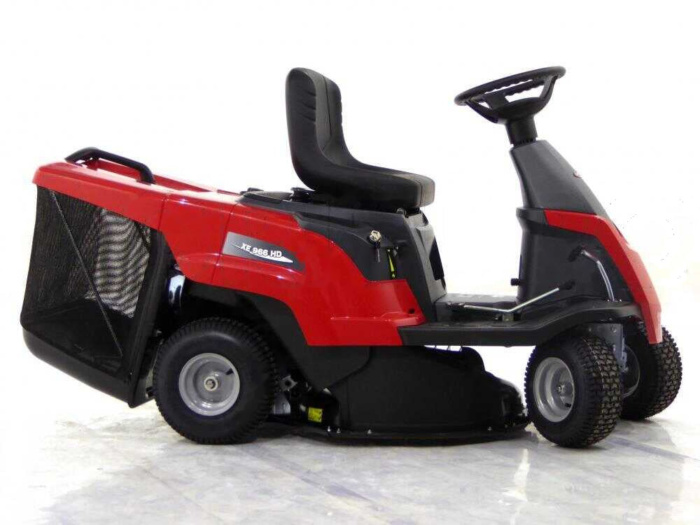 Castelgarden XE 966 HD zitmaaier met opvangbak 66 cm, hydrostaat, detail 11