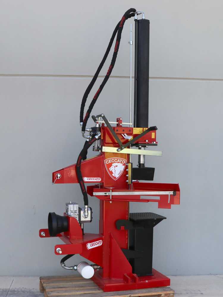 Ceccato Olindo Bull SPLT25 aftakas houtklover, 25 ton, verticaal, detail 11