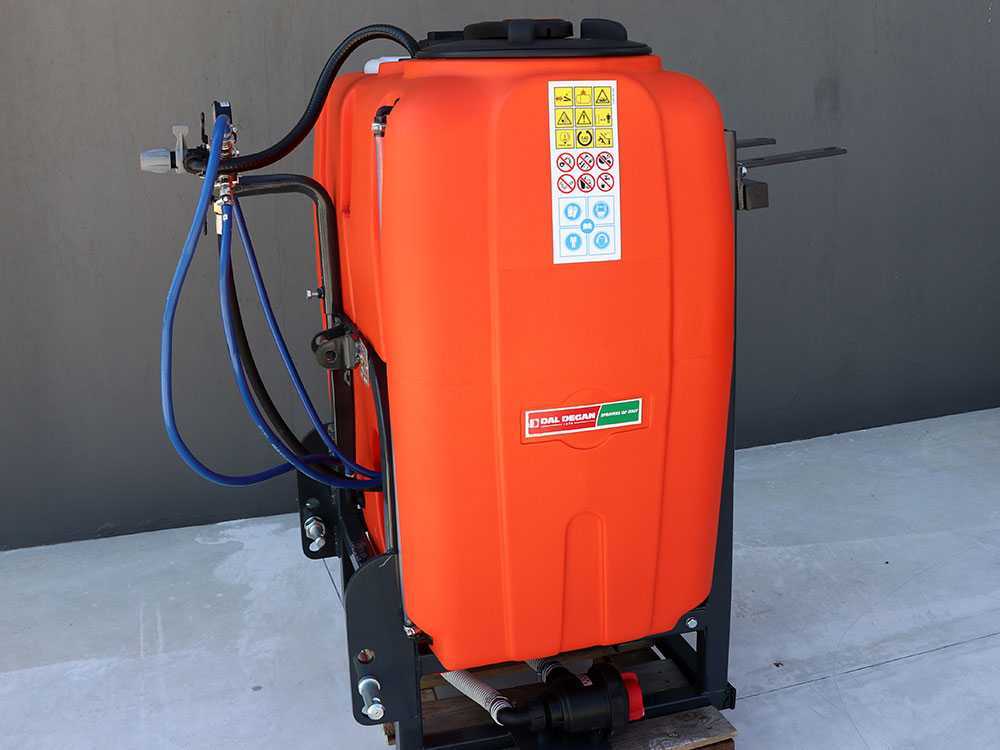 Dal Degan ILEO 300 L veldspuit, 300 liter, pomp APS 51, detail 11