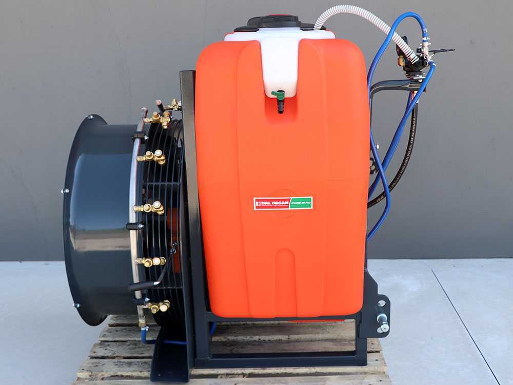 Dal Degan SOFIA 300L nevelspuit, 300 liter, pomp YP 70, detail 11