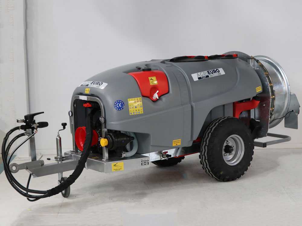 AgriEuro TOP-LINE Gray T Car 1000/80 getrokken nevelspuit, 1000 liter, pomp AR1064, detail 11