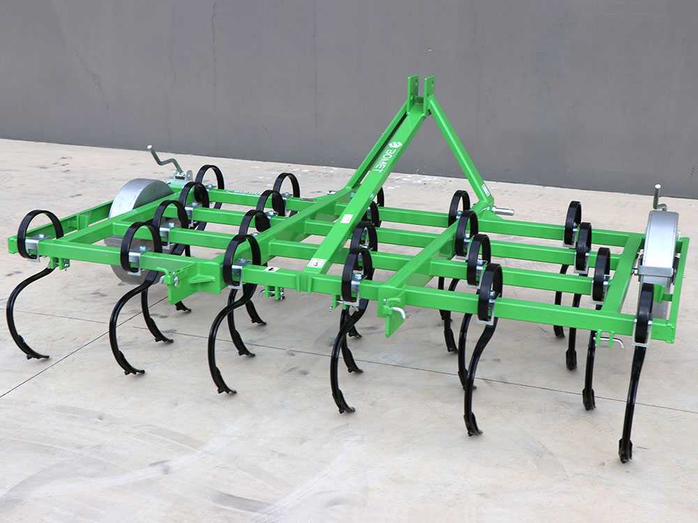 Bomet Carina S-TINES Vibro cultivator 210 cm, 21 tanden, detail 12