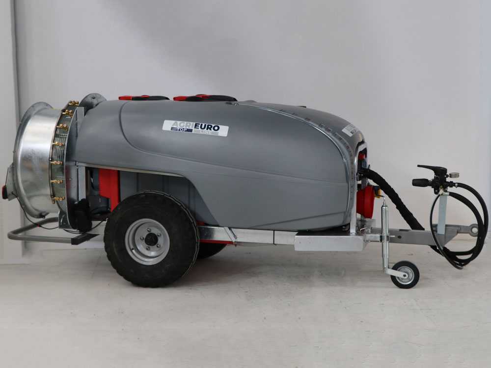 AgriEuro TOP-LINE Gray T Car 1000/80 getrokken nevelspuit, 1000 liter, pomp AR1064, detail 12