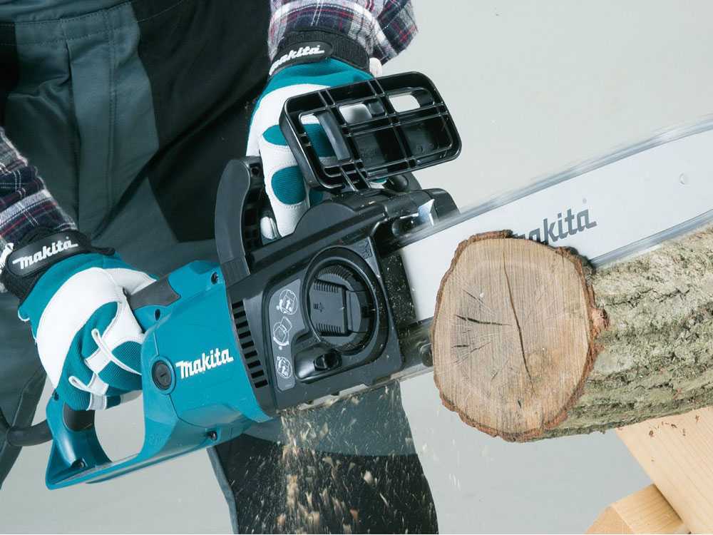 Makita UC3551A elektrische kettingzaag, zwaard 35 cm, detail 12