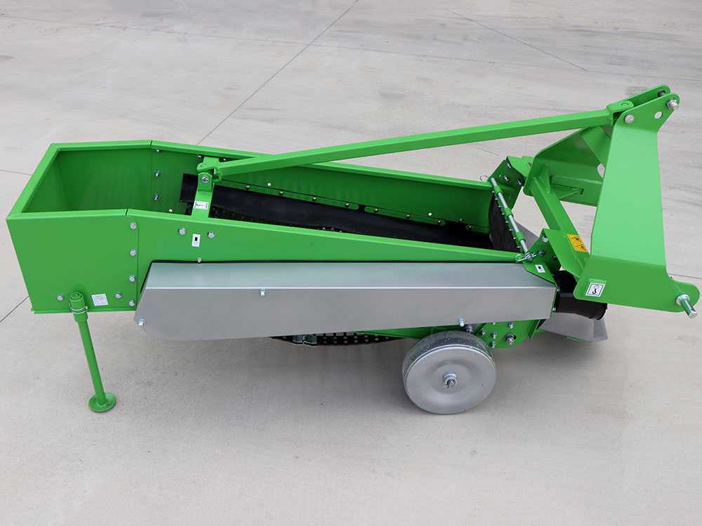 Bomet UPUS aardappelrooier 48 cm, 1 element, rubberen transportband, detail 13