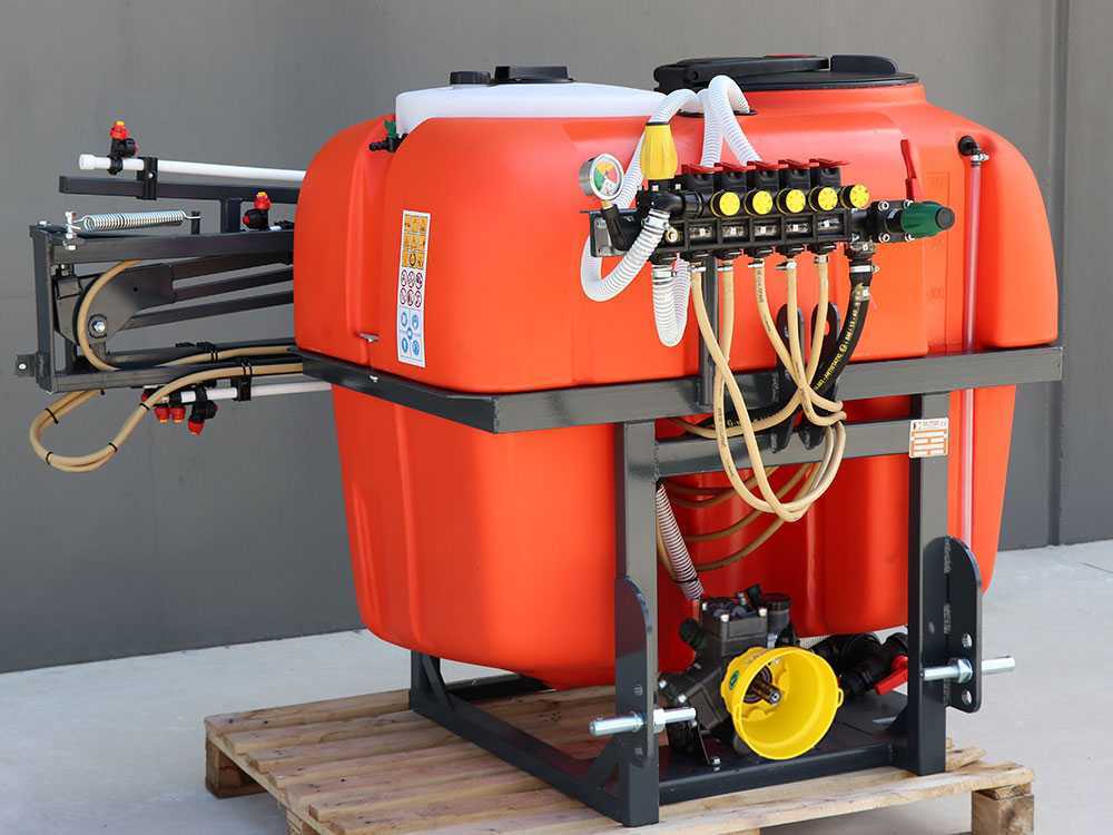 Dal Degan MANDA EXTRA 400 L onkruidspuit, 400 liter, spuitboom 10 m, pomp YP70, detail 13