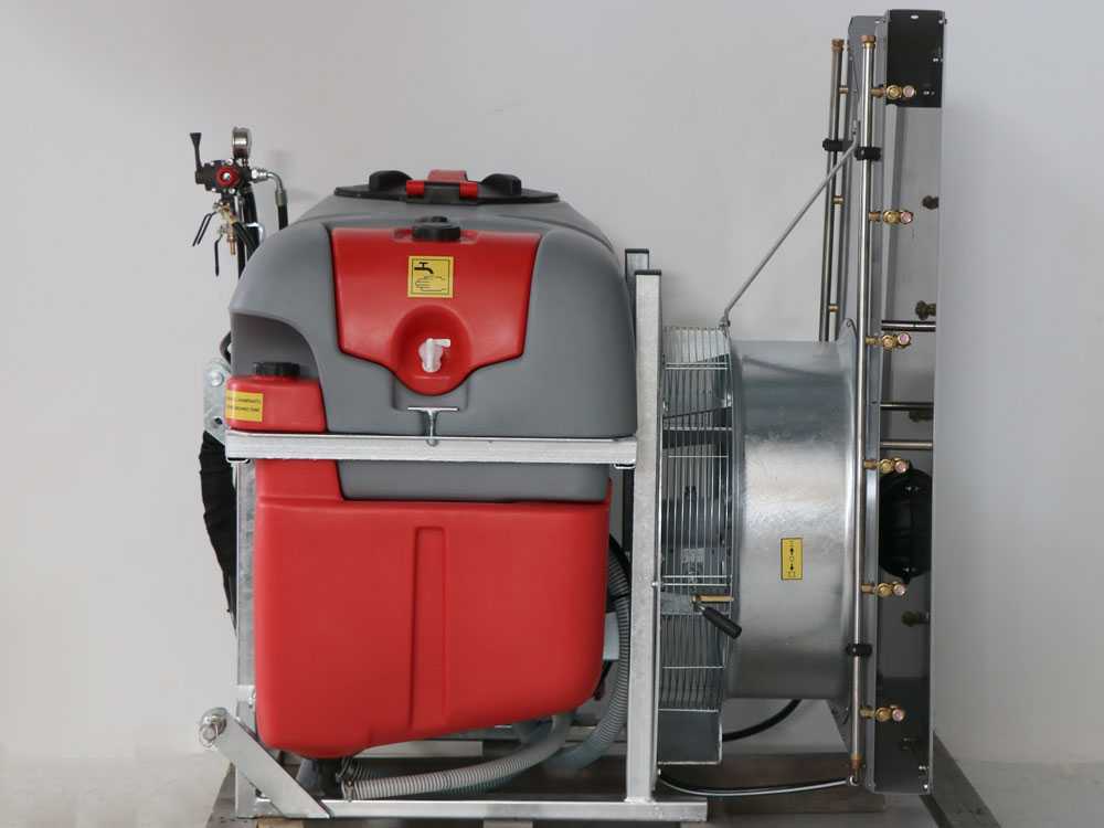 AgriEuro TOP-LINE Gray Tower Reverse 600/70 nevelspuit, 600 liter, pomp AR713, detail 13