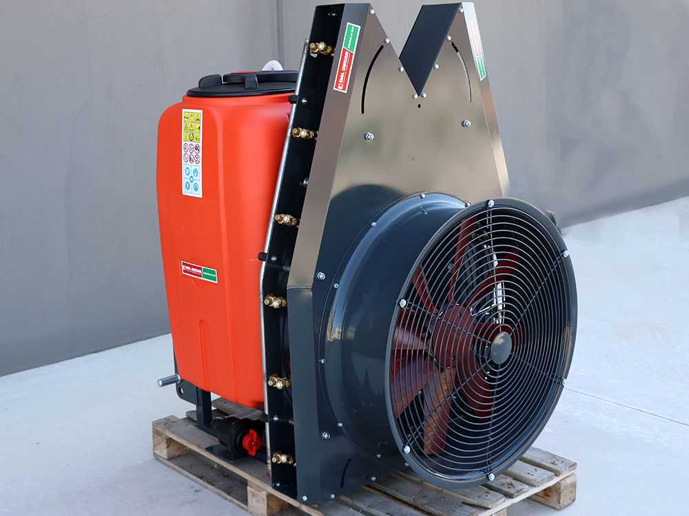 Dal Degan SATURN 300L verticale nevelspuit, 300 liter, pomp APS 51, detail 15