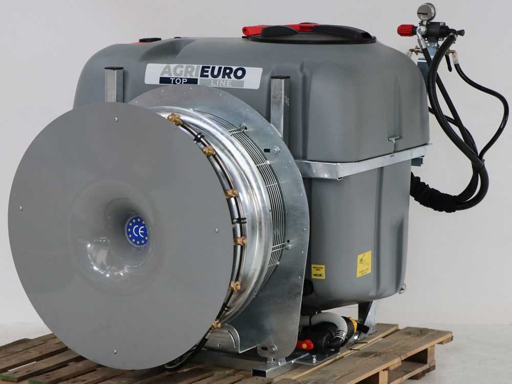 AgriEuro TOP-LINE Gray Reverse 400/70 nevelspuit, 400 liter, pomp AR713, detail 15