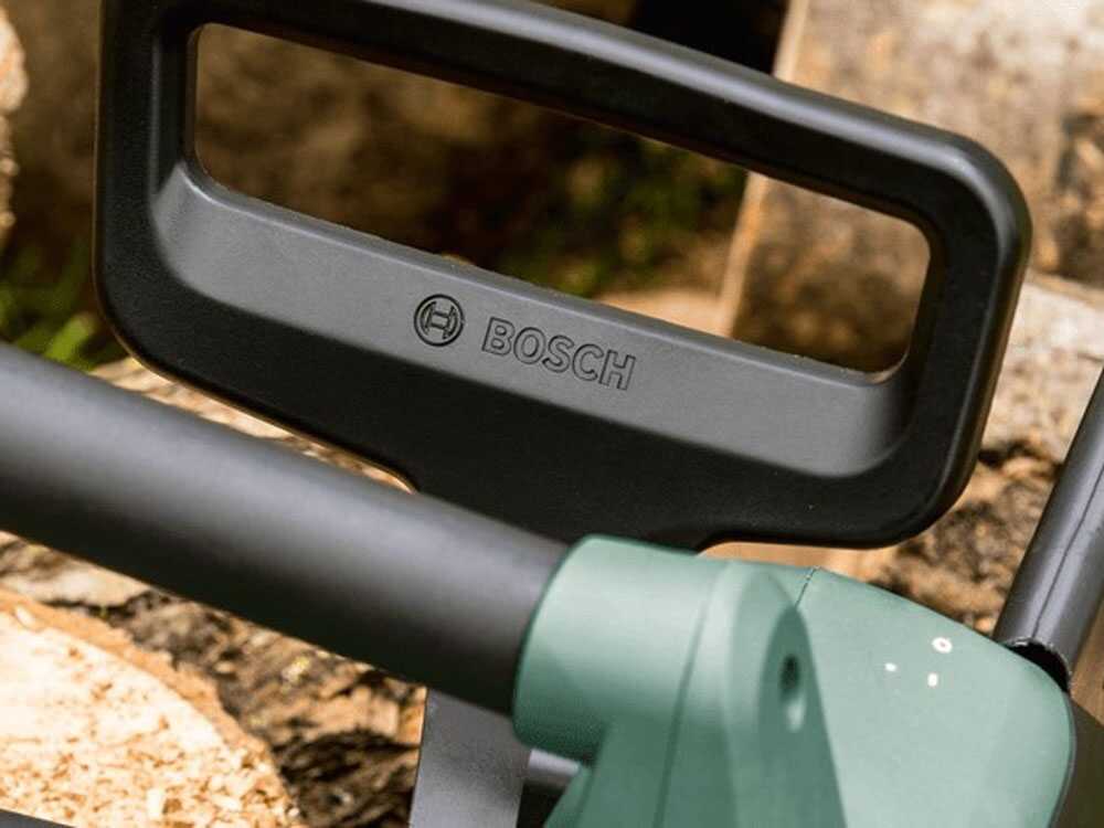 Bosch Universal Chain 40 elektrische kettingzaag, zwaard 40 cm, detail 16