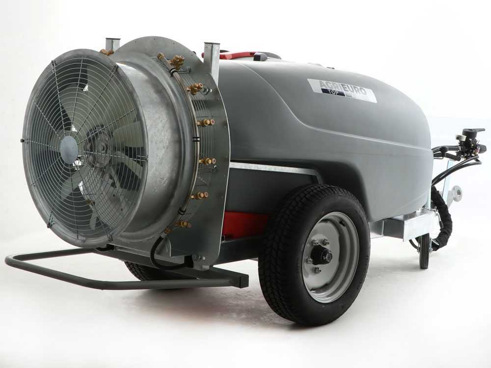 AgriEuro TOP-LINE Gray T Car 800/70 getrokken nevelspuit, 800 liter, pomp AR1064, detail 16