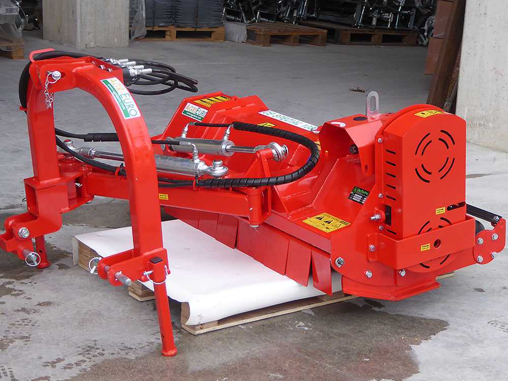 AgriEuro Premium CE SPECIAL 112 M zijklepelmaaier met arm 112 cm, detail 5
