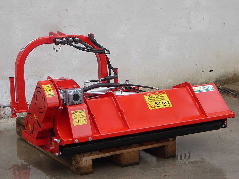 AgriEuro Premium FU SPECIAL 112 zijklepelmaaier met arm 106 cm, detail 3