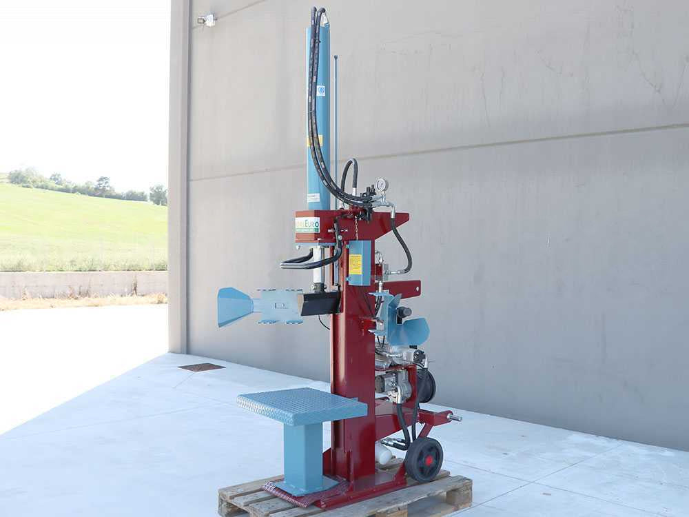AgriEuro Premium SIE LUX elektrische houtklover, 20 ton, verticaal, detail 15