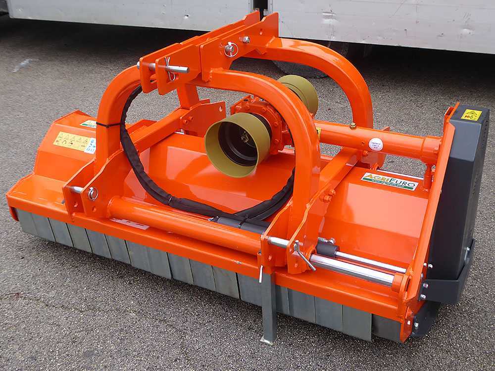 AgriEuro TOP-LINE R-PS 210 omkeerbare klepelmaaier 210 cm, hydraulisch verschuifbaar, detail 9