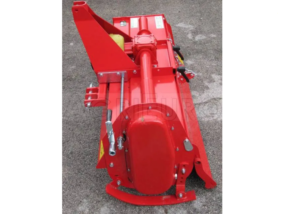 AgriEuro TOP-LINE UR 132 grondfrees 132 cm, handmatig verschuifbaar, detail 3
