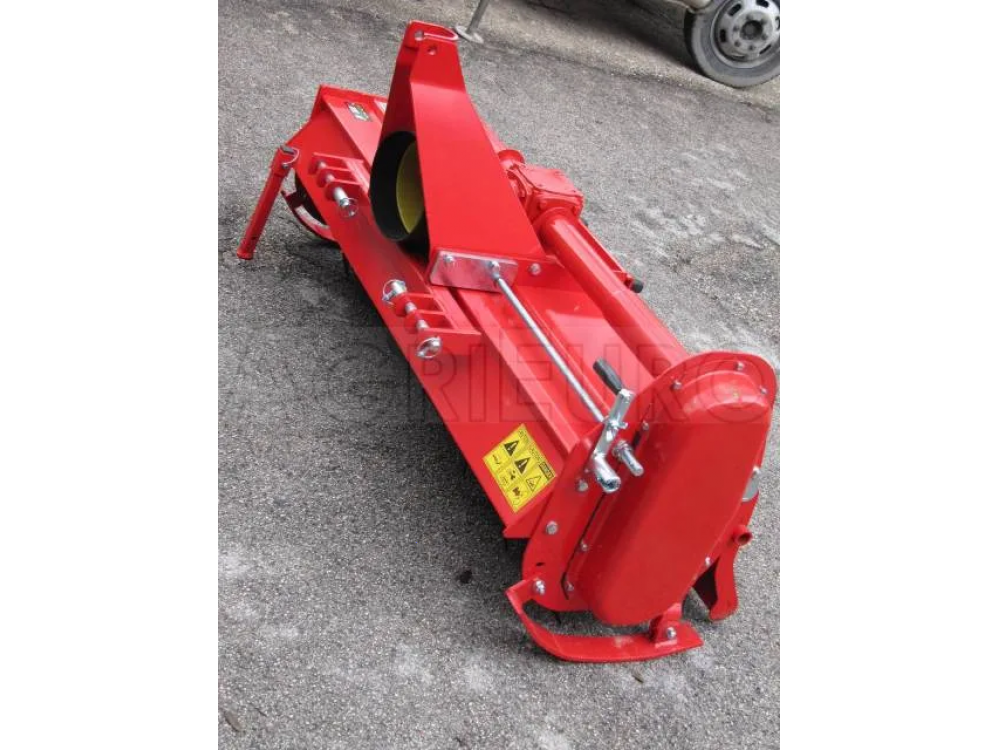 AgriEuro TOP-LINE UR 150 grondfrees 150 cm, handmatig verschuifbaar, detail 2