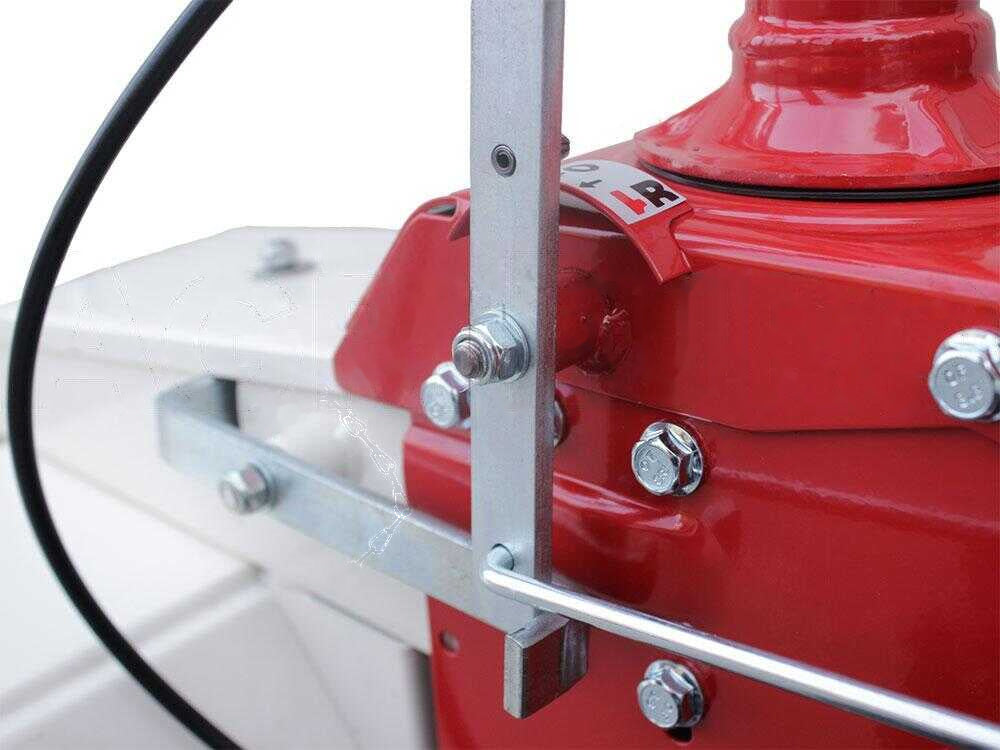 Eurosystems P55 balkmaaier 87 cm, motor Rato RV200, detail 9