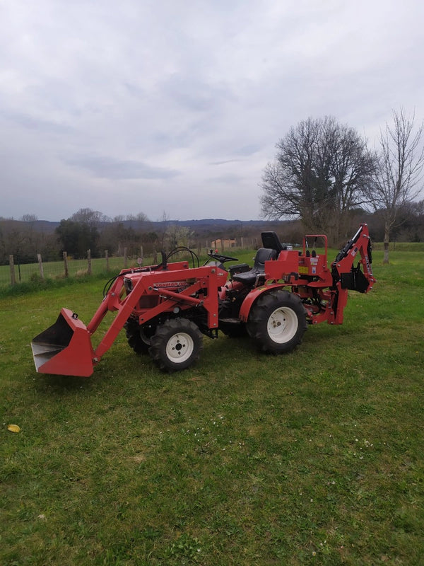 GeoTech Pro BHF 95 Heckbagger für Traktor, im Einsatz bei einem Anwender (Foto 2)