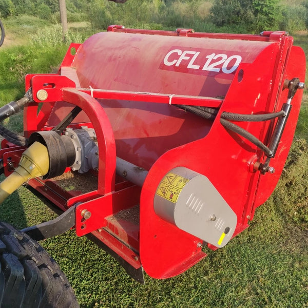 GeoTech Pro CFL120 Schlegelmulcher 120 cm, im Einsatz bei einem Anwender (Foto 1)