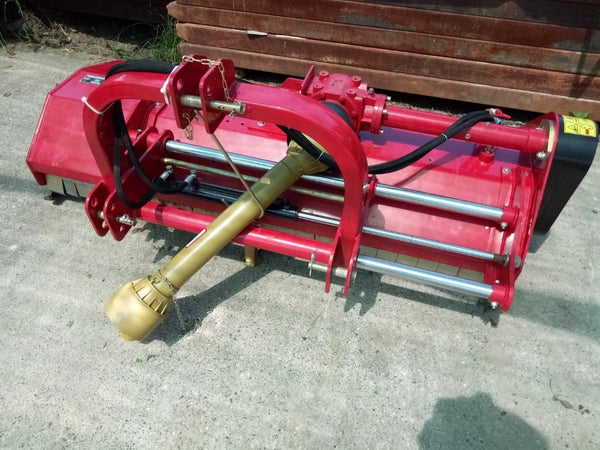 GeoTech Pro HFM 185-H Schlegelmulcher 182 cm, hydraulisch verschiebbar, im Einsatz bei einem Anwender (Foto 3)