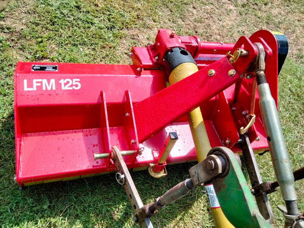 GeoTech Pro LFM125 klepelmaaier 123 cm, aan de trekker, van bovenaf (foto van een gebruiker)