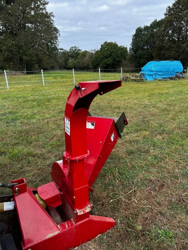 GeoTech Pro TCP 100 Zapfwellen-Häcksler Äste bis 100 mm, im Einsatz bei einem Anwender (Foto 2)