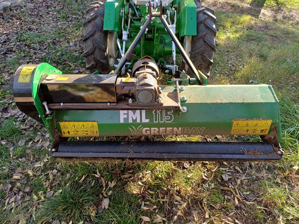 GreenBay FML 115 Schlegelmulcher 113 cm, im Einsatz bei einem Anwender (Foto 1)