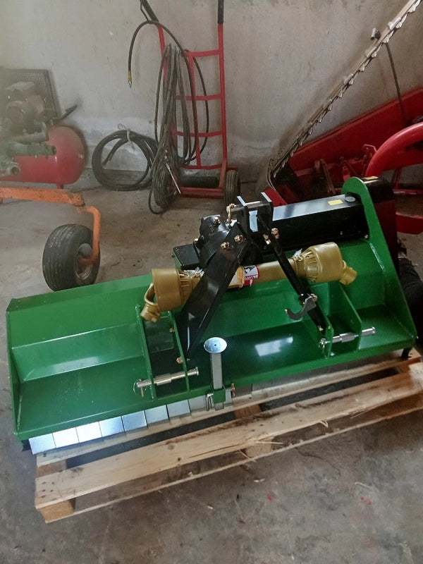 GreenBay FML 125 Schlegelmulcher 123 cm, im Einsatz bei einem Anwender (Foto 4)