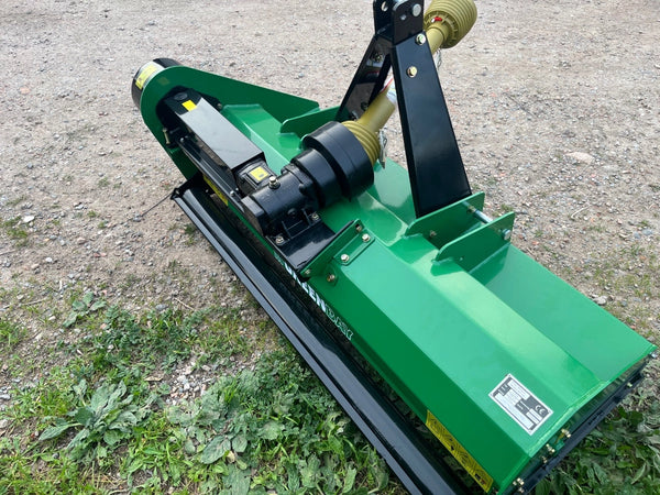 GreenBay FML 135 Schlegelmulcher 133 cm, im Einsatz bei einem Anwender (Foto 3)