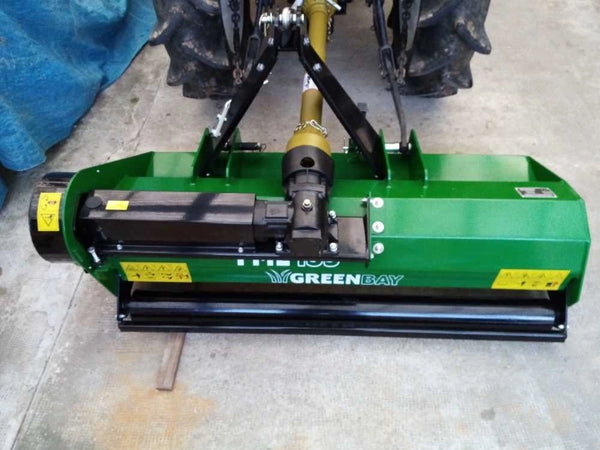 GreenBay FML 145 Schlegelmulcher 143 cm, im Einsatz bei einem Anwender (Foto 2)
